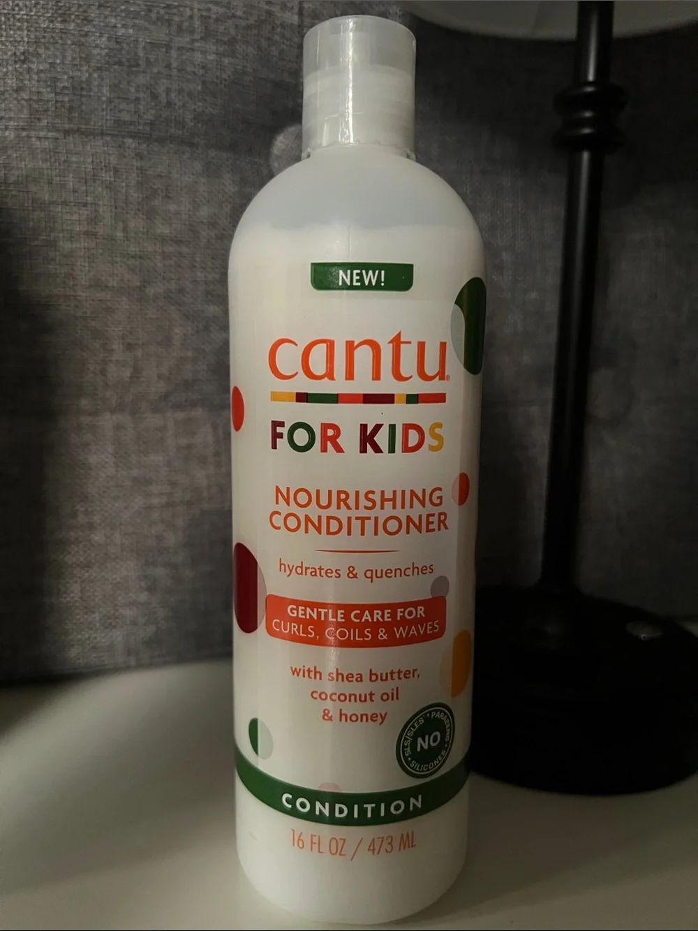 Cantu For Kids Nourishing Conditioner – White with Orange & Green Accents